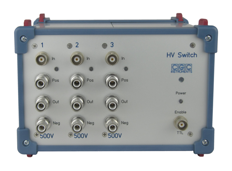 Triple signal switch for voltages up to 500V